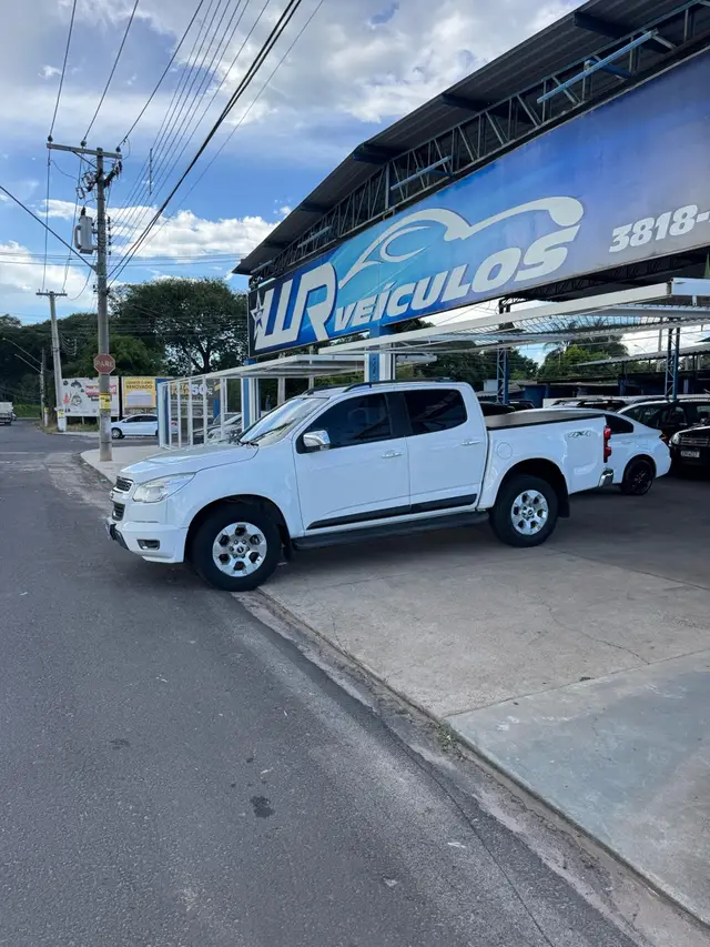 Carro Chevrolet S10 Cabine Dupla 2013 S10 2.8 CTDI LTZ 4WD (Cabine Dupla) (Aut)