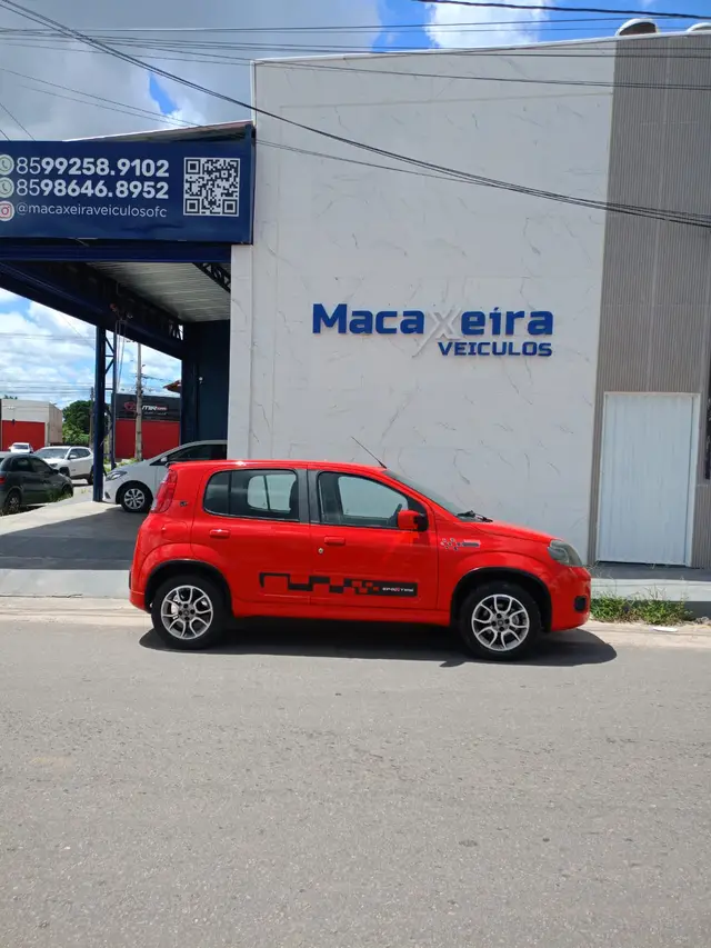 Carro Fiat Uno 2012 Sporting 1.4 8V (Flex) 2p