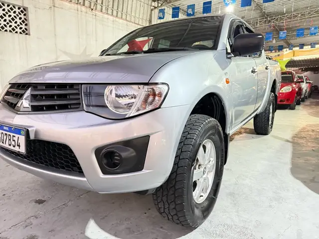 Carro Mitsubishi L200 Triton Sport 2018 3.2 DID-H GLX 4WD