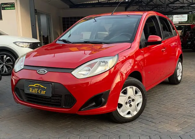 Carro Ford Fiesta Hatch 2014 SE Plus 1.6 RoCam (Flex)