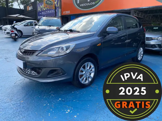 Carro CAOA Chery Celer 2016 Hatch ACT 1.5 16V Flex