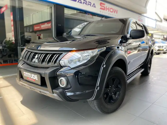 Carro Mitsubishi L200 Triton Sport 2020 Sport 2.4 GLX 4WD