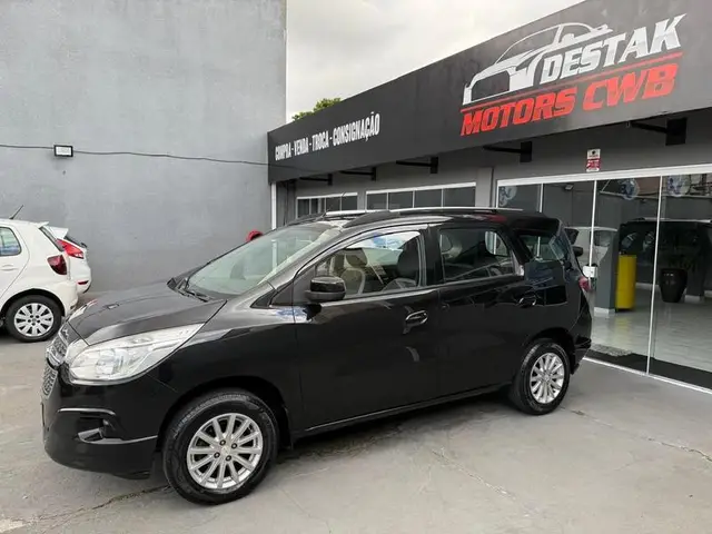 Carro Chevrolet Spin 2015 LT 5S 1.8 (Flex)