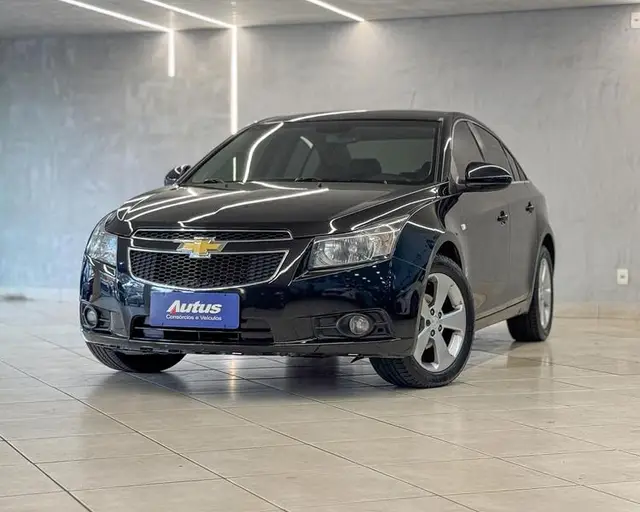 Carro Chevrolet Cruze 2013 LT 1.8 16V Ecotec (Flex)