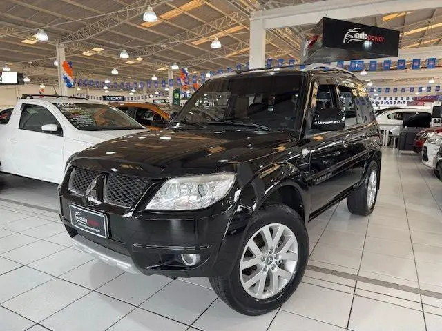 Carro Mitsubishi Pajero TR4 2012 2.0 16V 4x2 (Flex)
