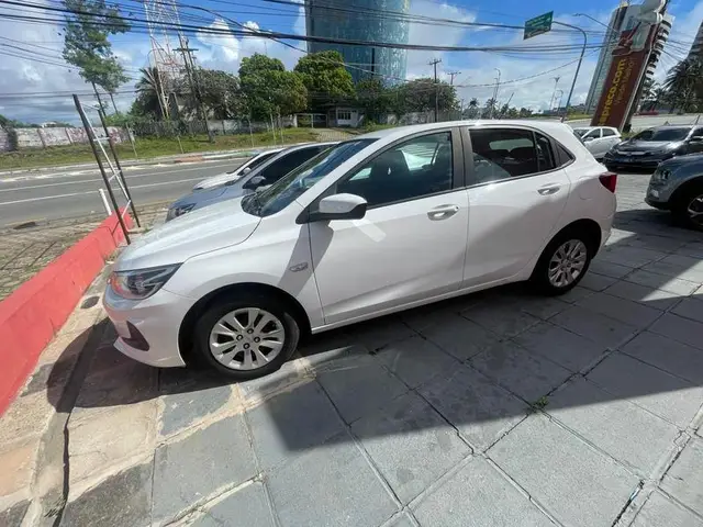 Carro Chevrolet Onix 2020 1.0 (Flex)
