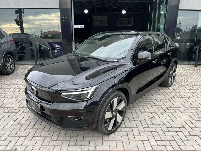 Carro Volvo C40 2022 Recharge (elétrico) (Aut)