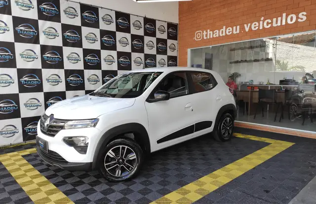 Carro Renault Kwid 2023 Intense 1.0 12v SCe (Flex)
