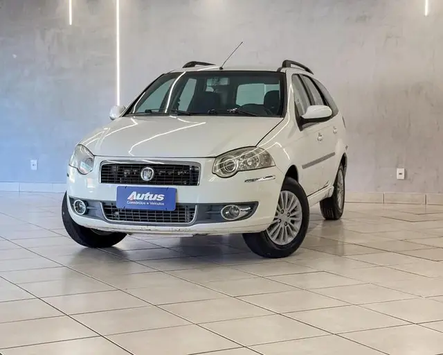 Carro Fiat Palio 2012 Attractive 1.4 8V (Flex)