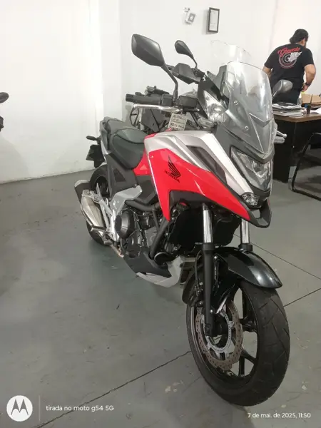 Carro Honda NC 750X 2023 STD
