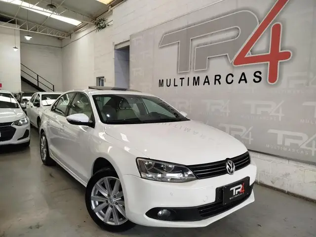 Carro Volkswagen Jetta 2012 2.0 Comfortline (Flex)