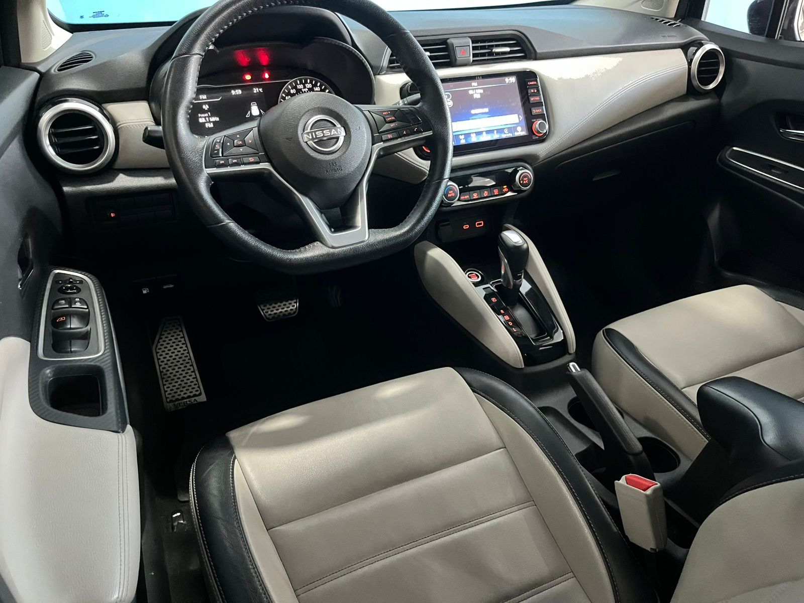 Nissan Versa
