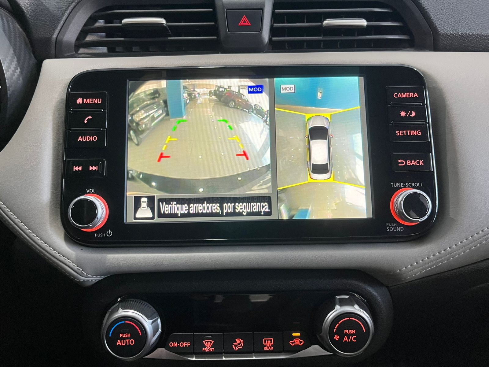 Nissan Versa