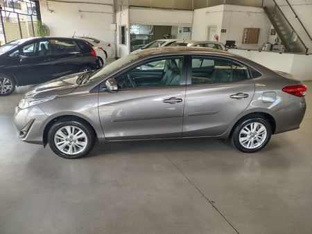 YarisSedan 1.5 XL Plus Tech CVT (Flex)