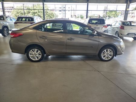 YarisSedan 1.5 XL Plus Tech CVT (Flex)