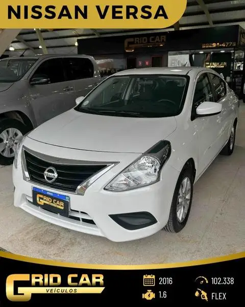Carro Nissan Versa 2016 1.0 12V (Flex)