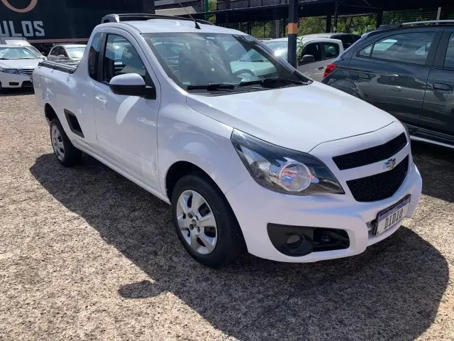 Carro Chevrolet Montana 2013 LS 1.4 (Flex)