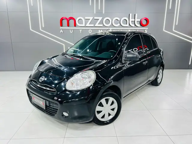 Carro Nissan March 2014 1.0 16V (Flex)
