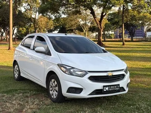 Carro Chevrolet Onix 2018 1.0 LT SPE/4
