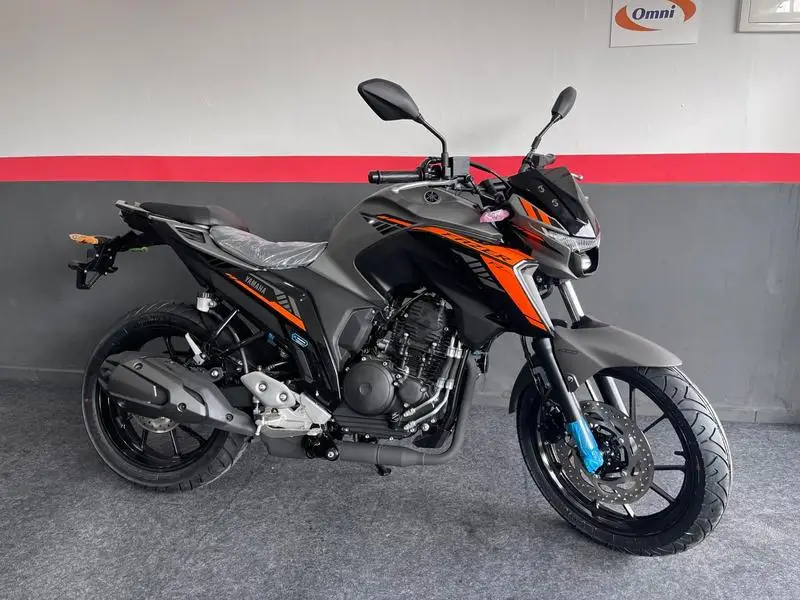 Yamaha YS 150 Fazer UBS