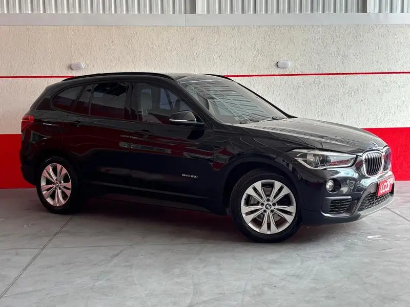 BMW 2.0 sDrive20i X-Line ActiveFlex