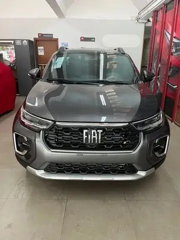 Carro Fiat Strada 2025 Ranch 1.0 Flex Turbo CD Aut.