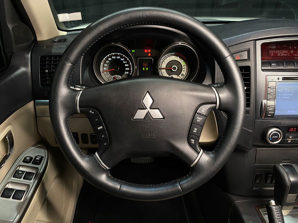 Pajero Full 3.2 DI-D 3D HPE 4WD