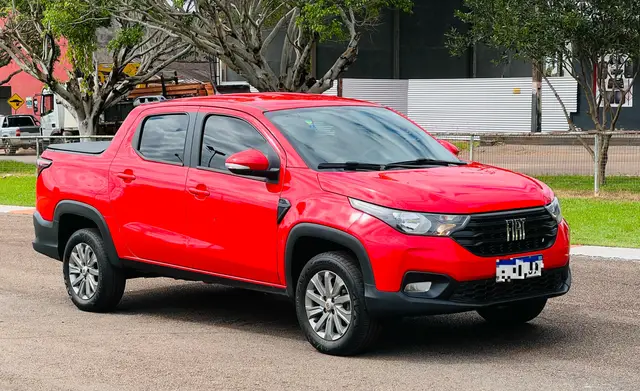 Carro Fiat Strada 2023 Freedom 1.3 CD (Flex)