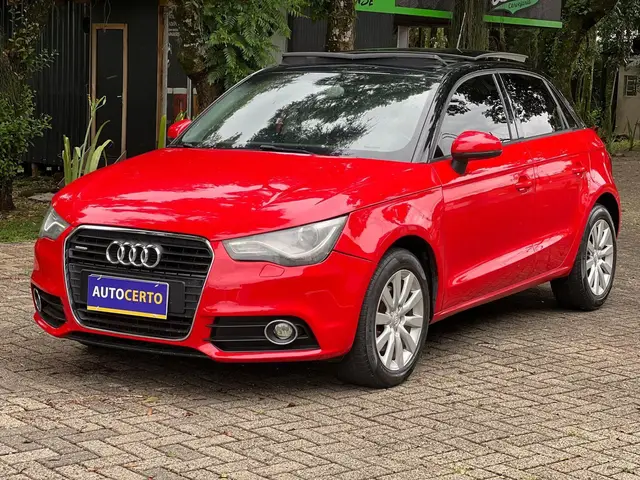 Carro Audi A1 2013 1.4 TFSI Attraction S Tronic