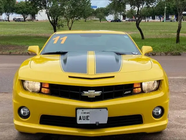 Carro Chevrolet Camaro 2011 6.2 2SS
