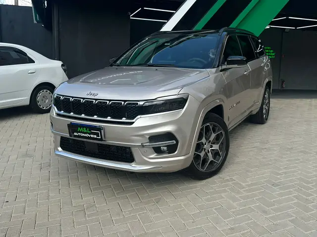 Carro Jeep Commander 2022 Overland T270 Flex (Aut)