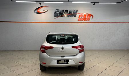 Sandero Life 1.0 12V SCe (Flex)