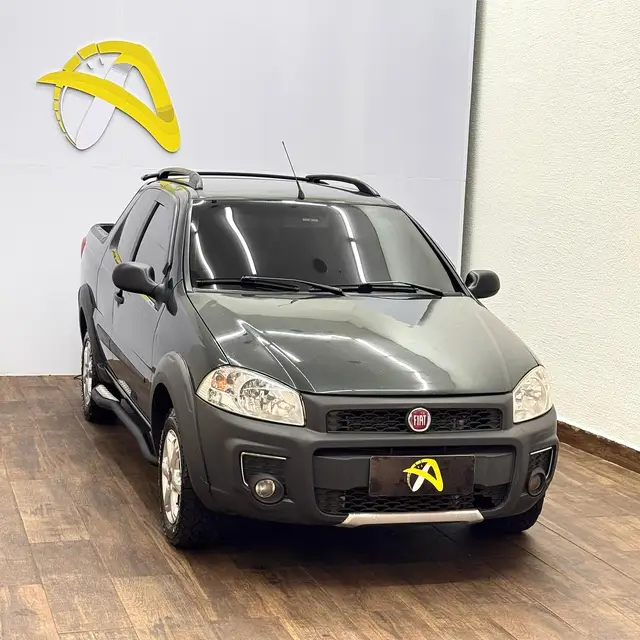 Carro Fiat Strada 2015 Working Celeb.1.4 Fire Flex 8V CD