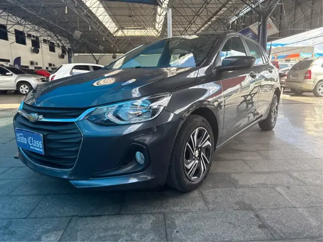 Carro Chevrolet Onix Plus 2024 LT 1.0