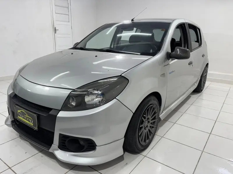 Renault Sandero Expression 1.0 16V (flex)