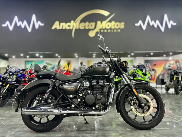Carro Royal Enfield Meteor 350 2024 Stellar
