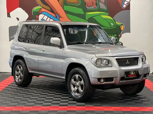 Carro Mitsubishi Pajero TR4 2007 2.0 16V (aut)