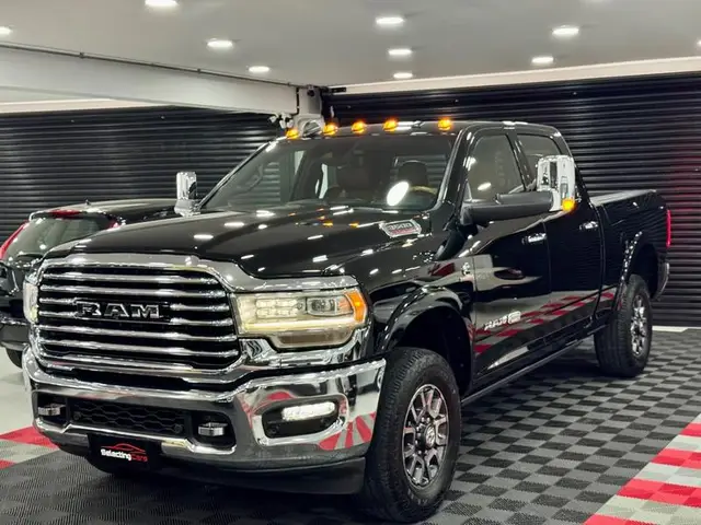 Carro RAM 3500 2022 Limited Longhorn 6.7