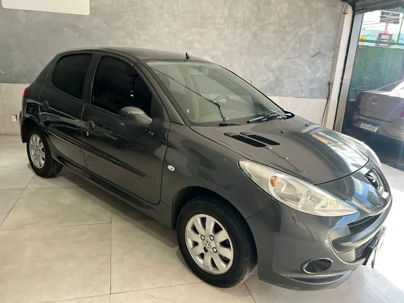 Peugeot 207 Hatch XR Sport 1.4 8V (flex)