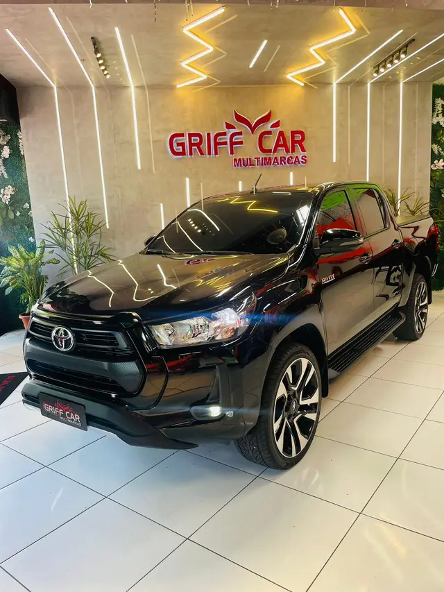 Carro Toyota Hilux Cabine Dupla 2021 STD Power Pack 2.8 TDI CD 4x4