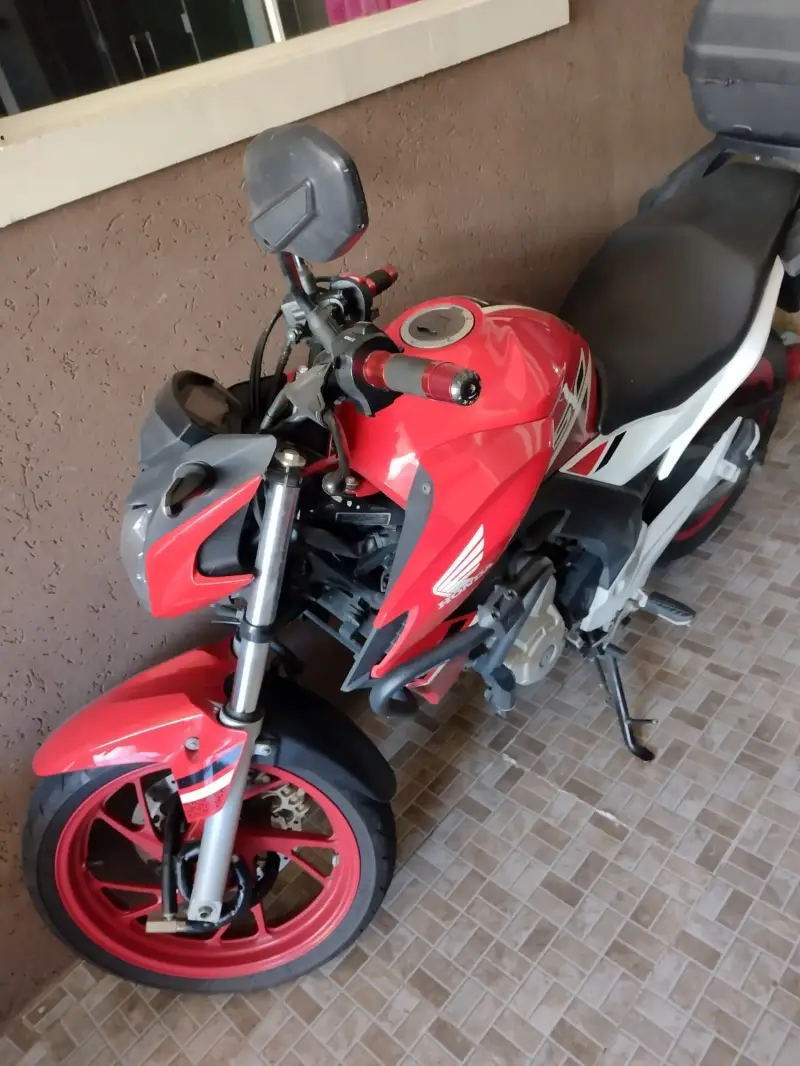Honda CB 250F Twister (CBS)