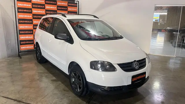 Carro Volkswagen SpaceFox 2010 Plus 1.6 8V (Flex)