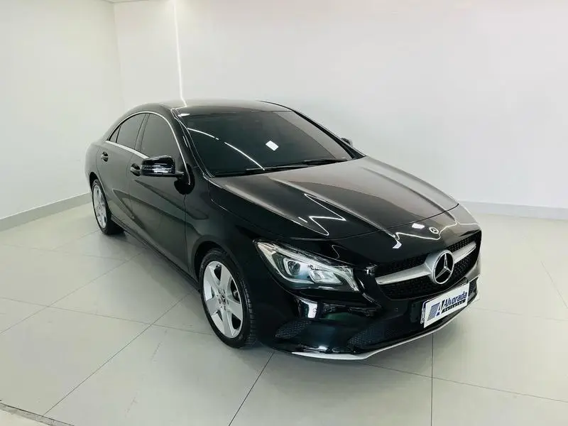 Mercedes-Benz CLA 180 1.6 CGI GASOLINA 7G-DCT