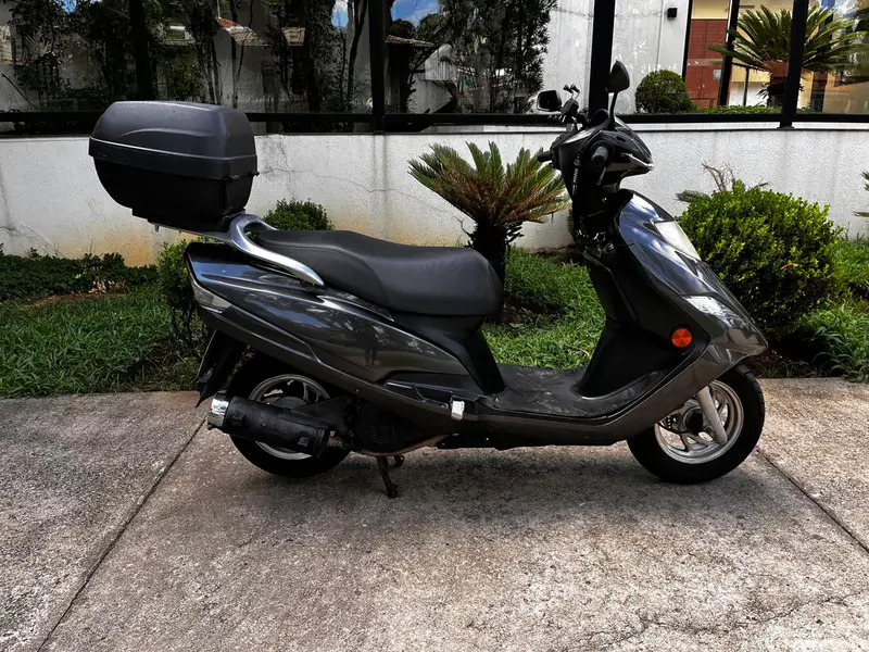 Suzuki Burgman 125i