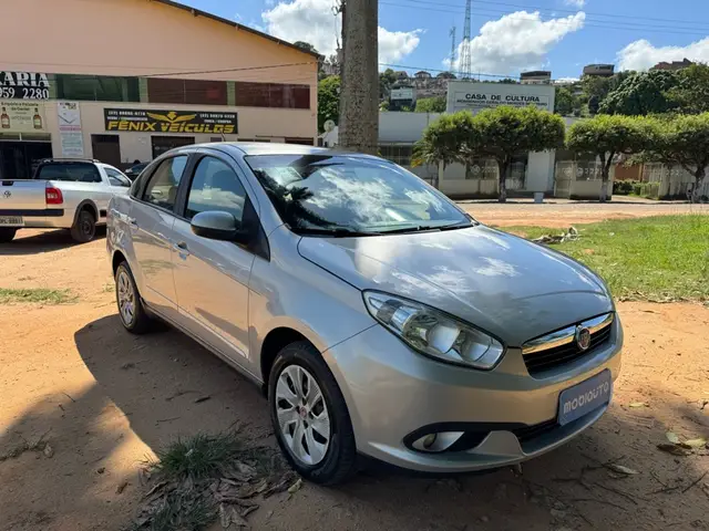 Carro Fiat Grand Siena 2016 Evo Attractive 1.4 8V (Flex)