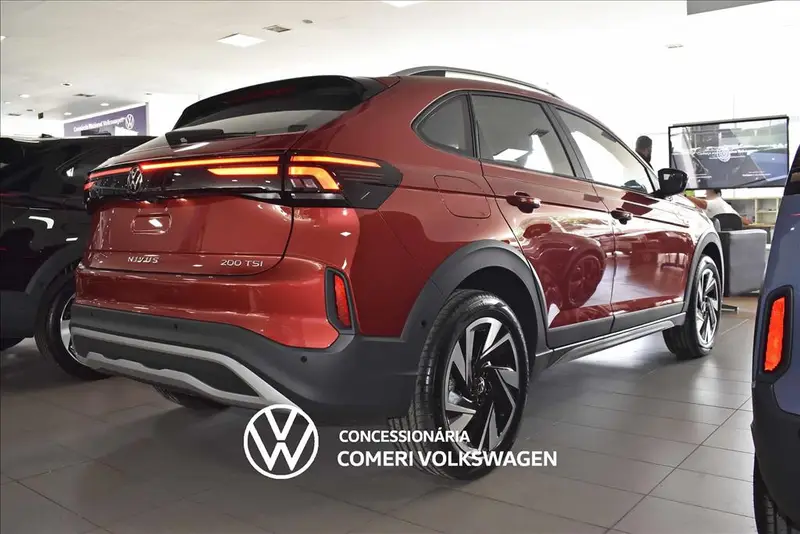 Volkswagen Nivus Highline 200 TSI