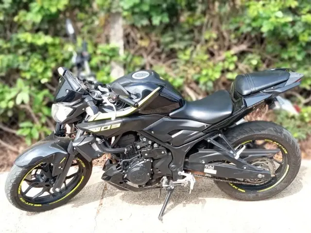 Carro Yamaha MT-03 2020 ABS