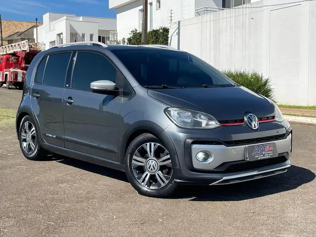 Carro Volkswagen Up! 2018 1.0 12v TSI E-Flex Cross