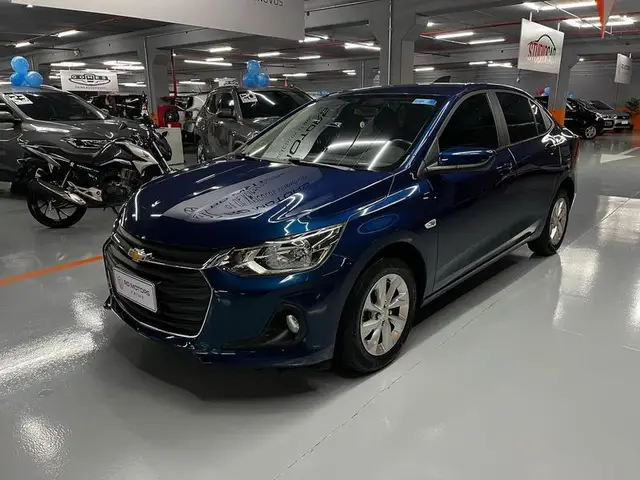 Carro Chevrolet Onix Plus 2022 1.0 LT (Flex)