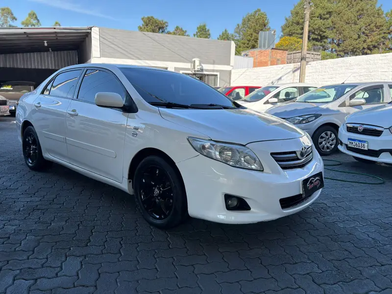Toyota Corolla Sedan GLi 1.8 16V (flex)